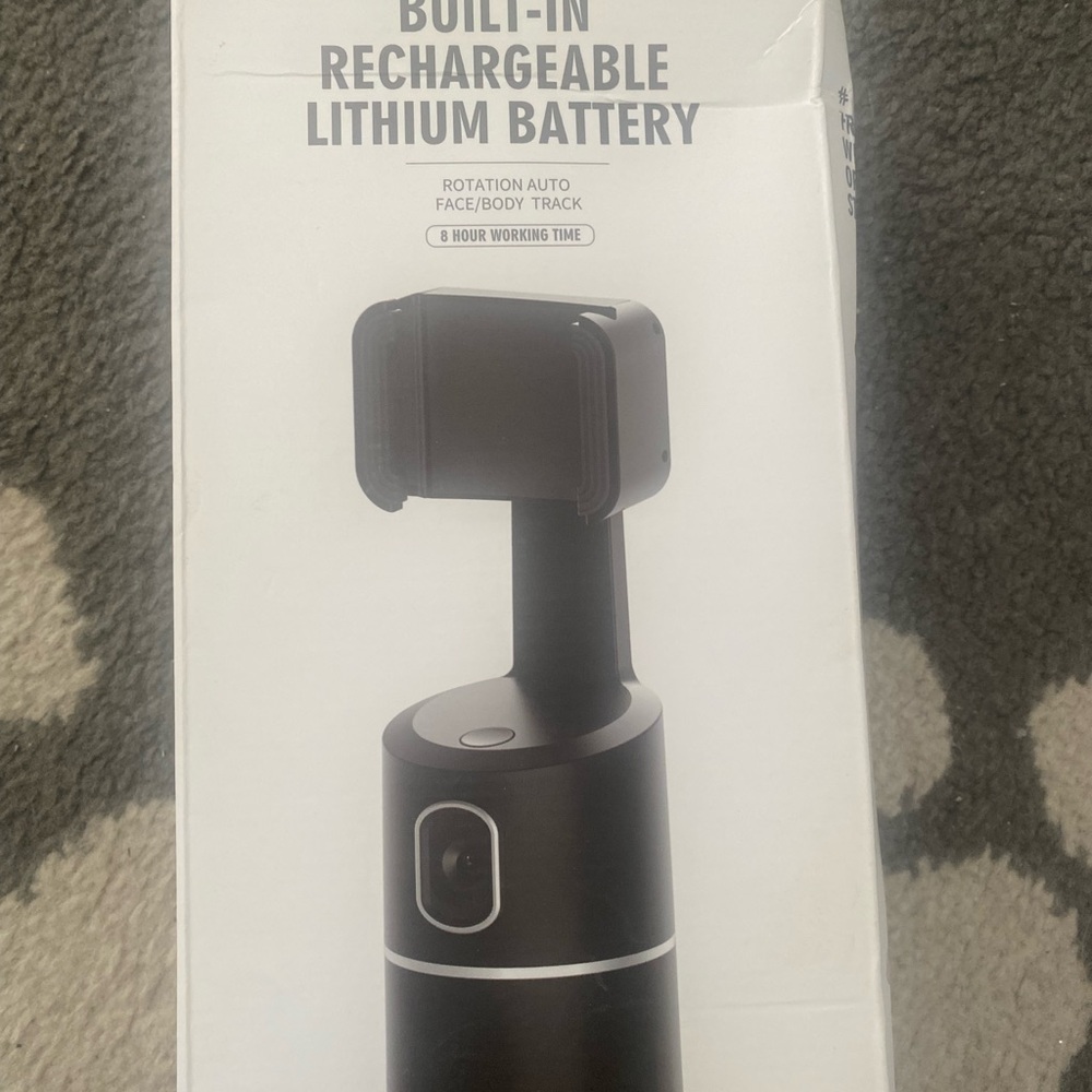 NWT Camera motion tracking phone holder